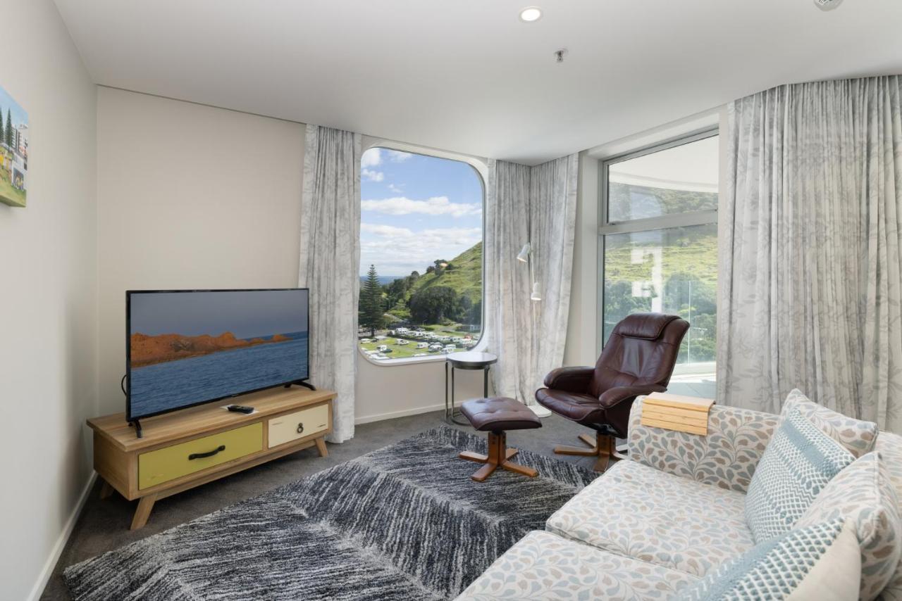 Oceanside Apartment With Iconic Views Mount Maunganui Luaran gambar