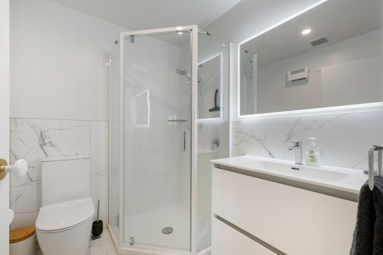 Oceanside Apartment With Iconic Views Mount Maunganui Luaran gambar
