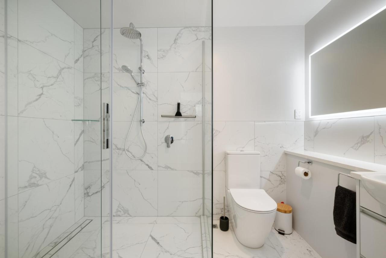 Oceanside Apartment With Iconic Views Mount Maunganui Luaran gambar